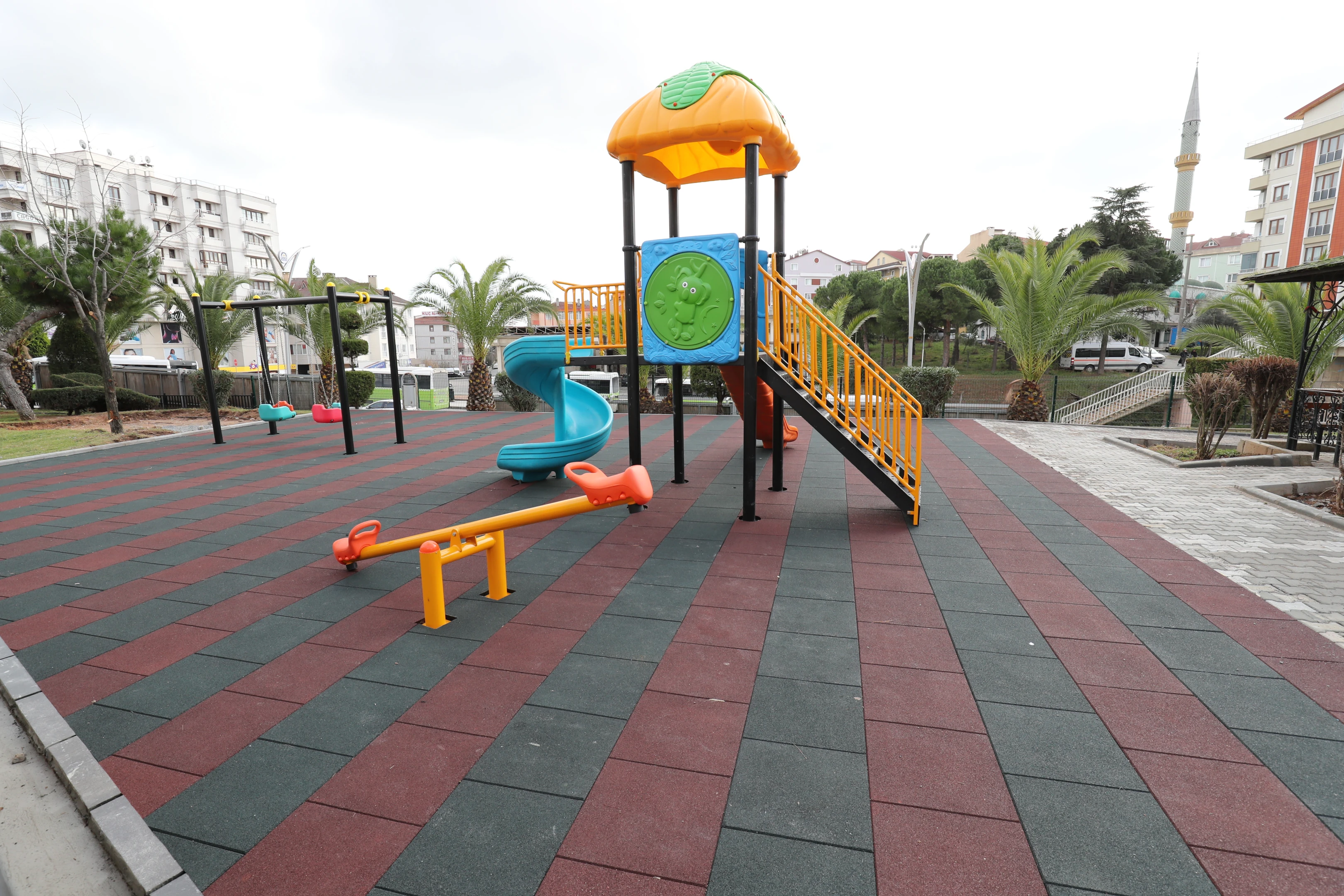 Yenilenen Parklarımız